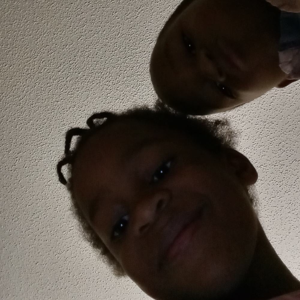 Khaliyah Picture